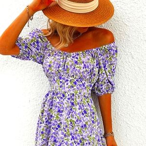 โค๏ธ๐Floral Off Shoulder Romper๐โค๏ธ